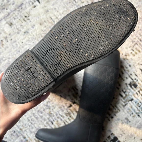 Gucci Black Rubber Guccisma Wellington Boot, Embossed Monogram, Insulated Inside - Picture 3 of 16